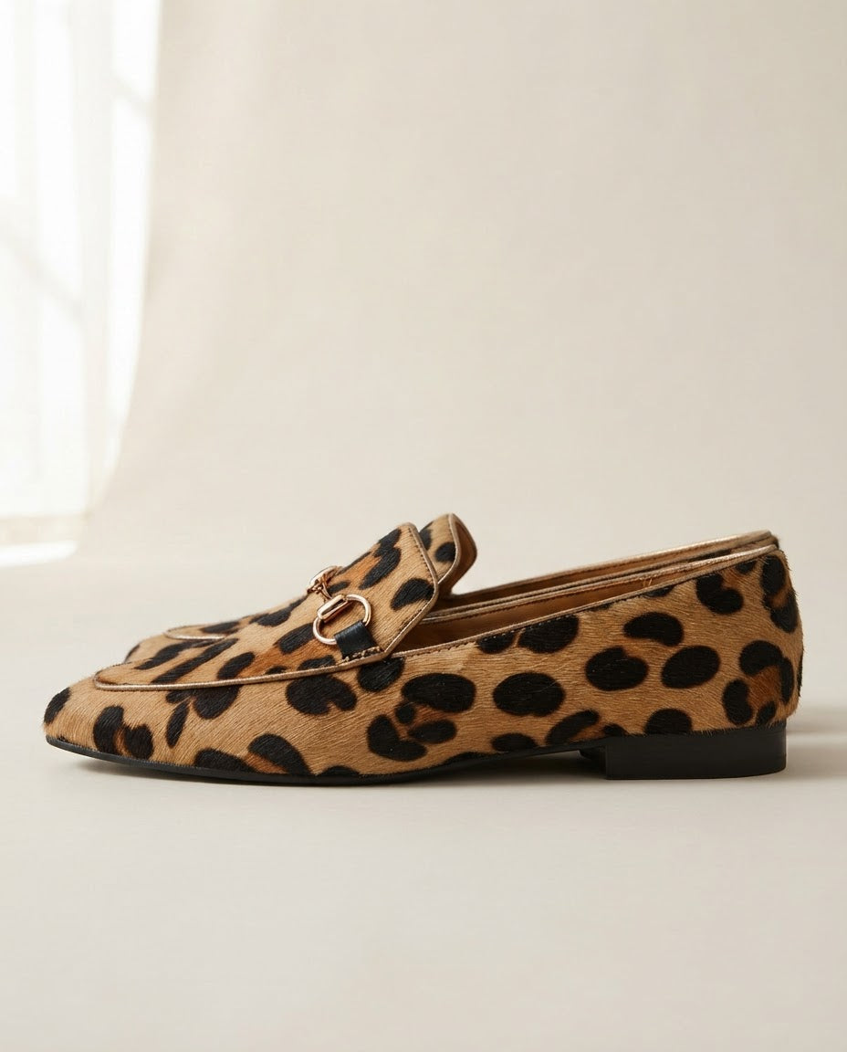 Rosario | Mocasines de Leopardo con Hebilla Dorada