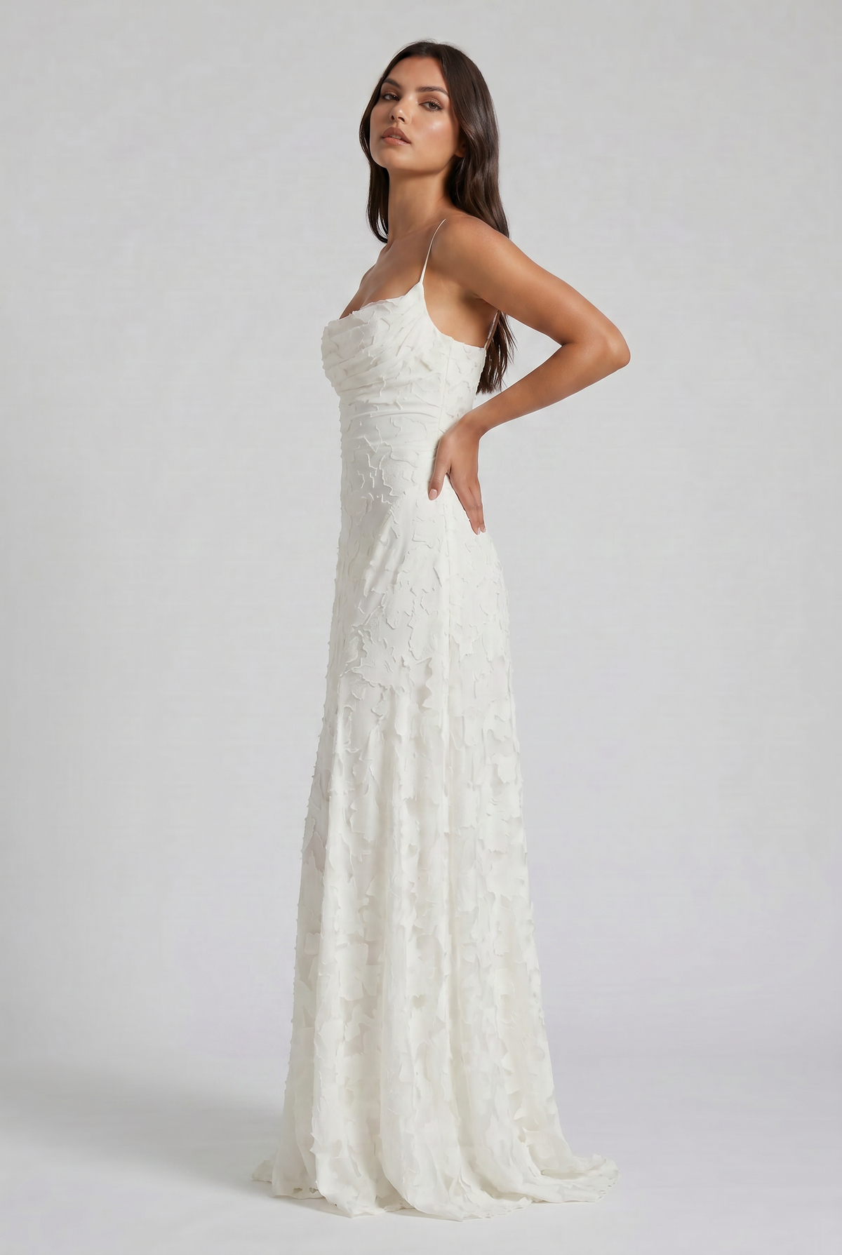 Louise | Vestido Largo Floral con Espalda de Lazos