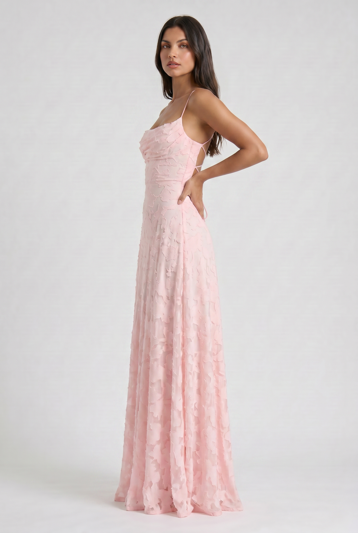 Louise | Vestido Largo Floral con Espalda de Lazos