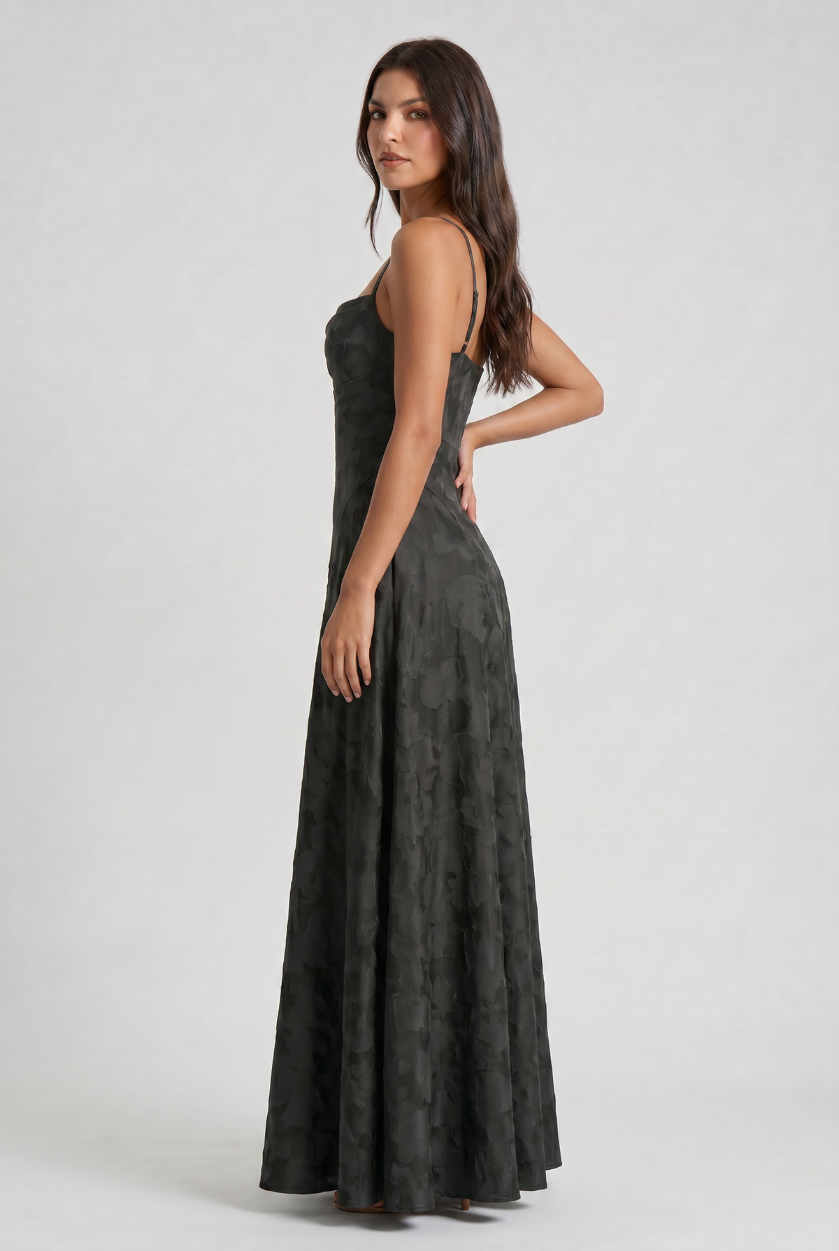 Louise | Vestido Largo Floral con Espalda de Lazos