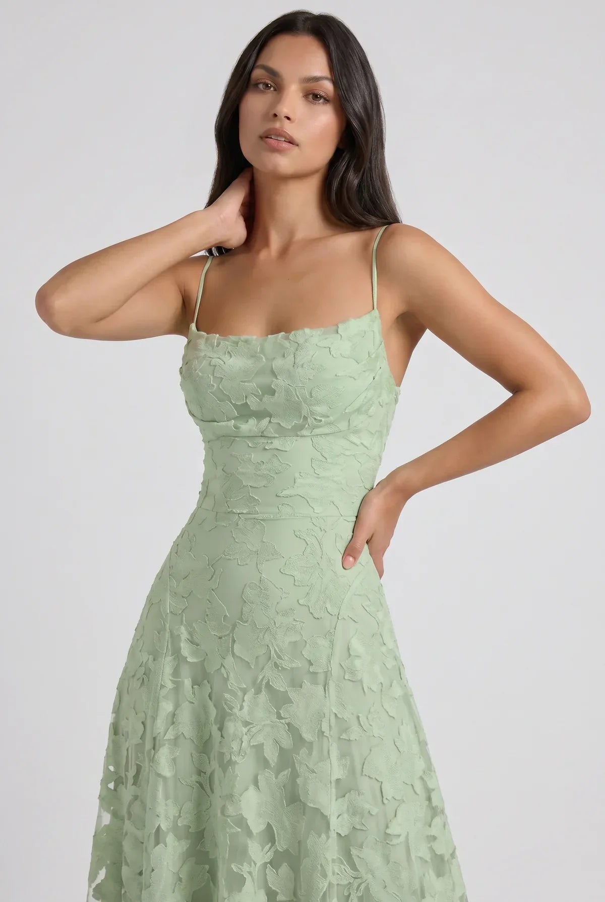 Louise | Vestido Largo Floral con Espalda de Lazos