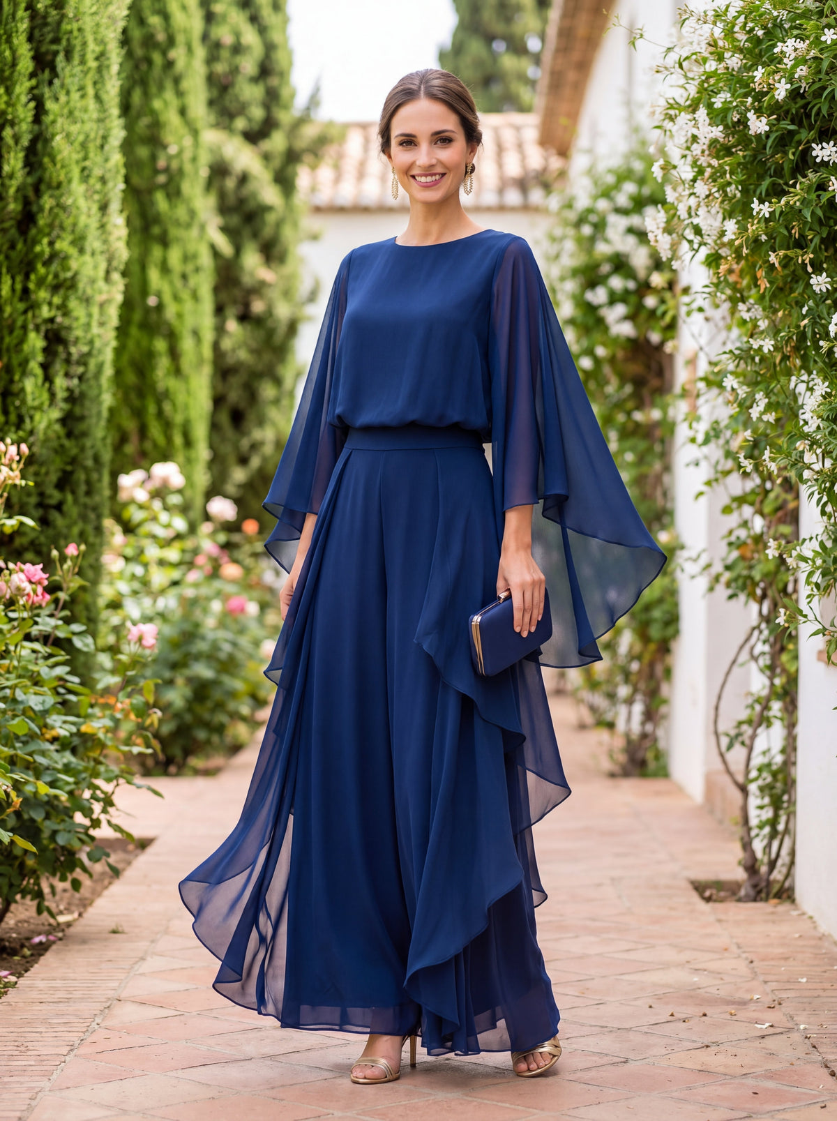 Marisol | Conjunto de Blusa con Manga Capa y Falda de Volantes