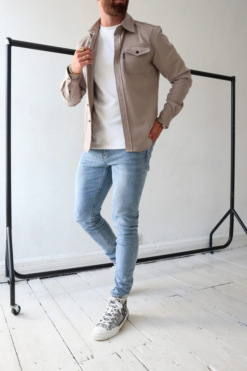 Guillermo | Sobrecamisa de temporada: estilo moderno y versátil