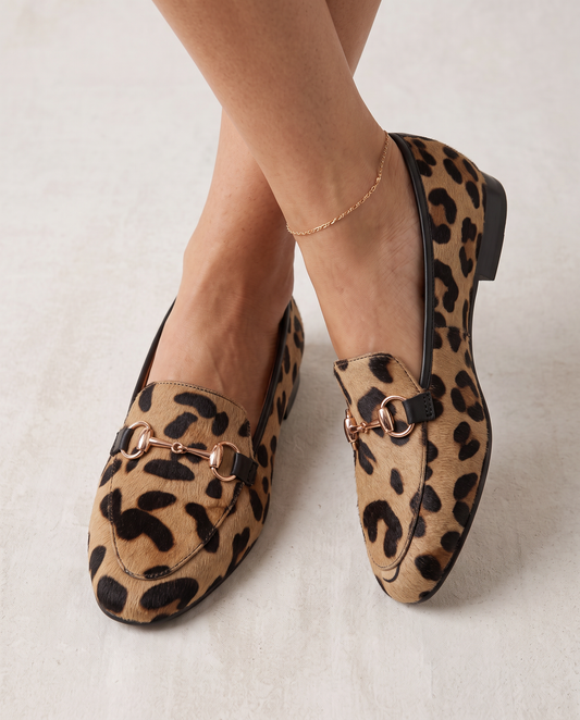Rosario | Mocasines de Leopardo con Hebilla Dorada