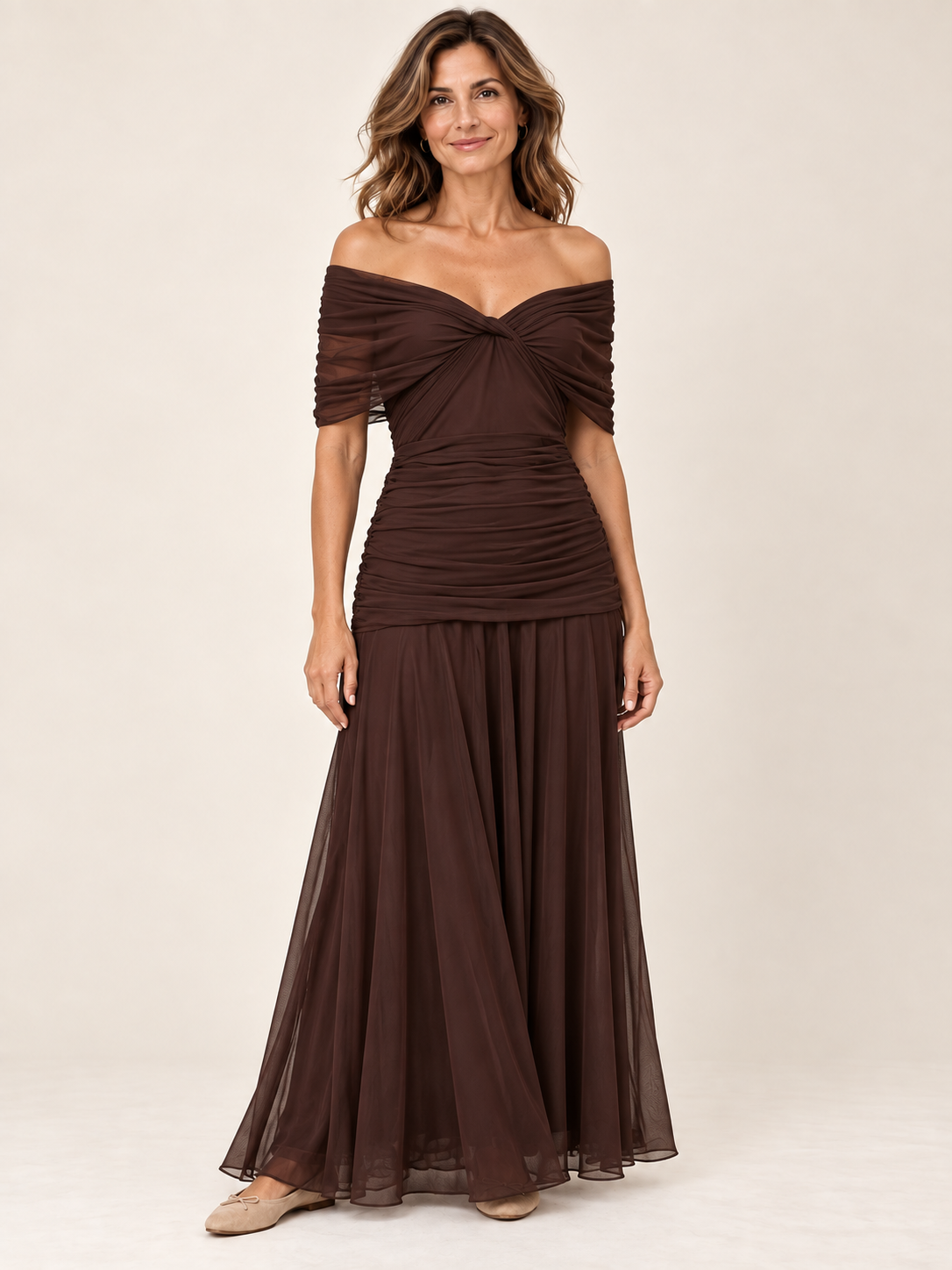 Vestido largo Masarova con detalle drapeado en la cintura